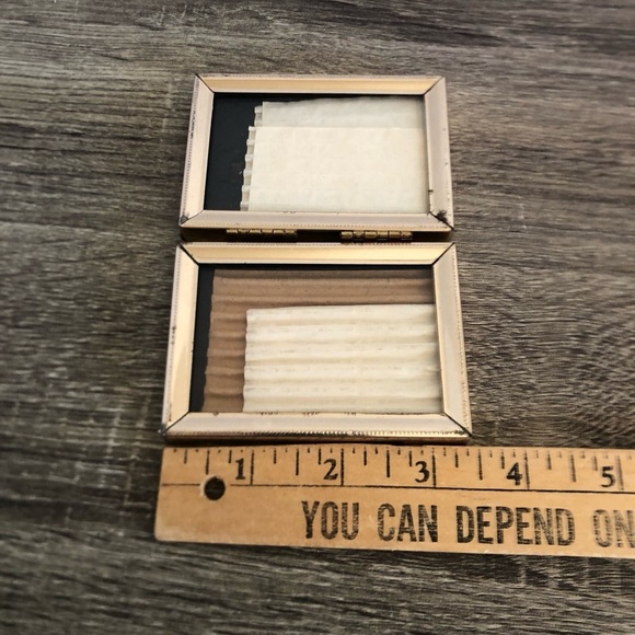 Vtg Double Picture Frame - Picture 6 of 11